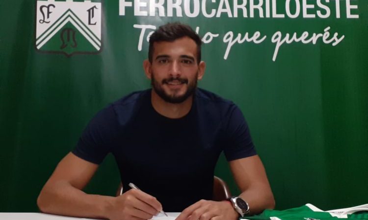 Camisa Titular Ferro Carril Oeste 2018-19