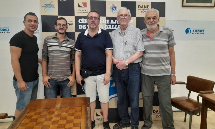 Gran torneo para el ajedrez verdolaga
