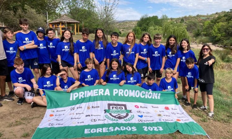 INSTITUTO EDUCATIVO: LA PRIMERA PROMOCIÓN, DE VIAJE DE EGRESADOS/AS