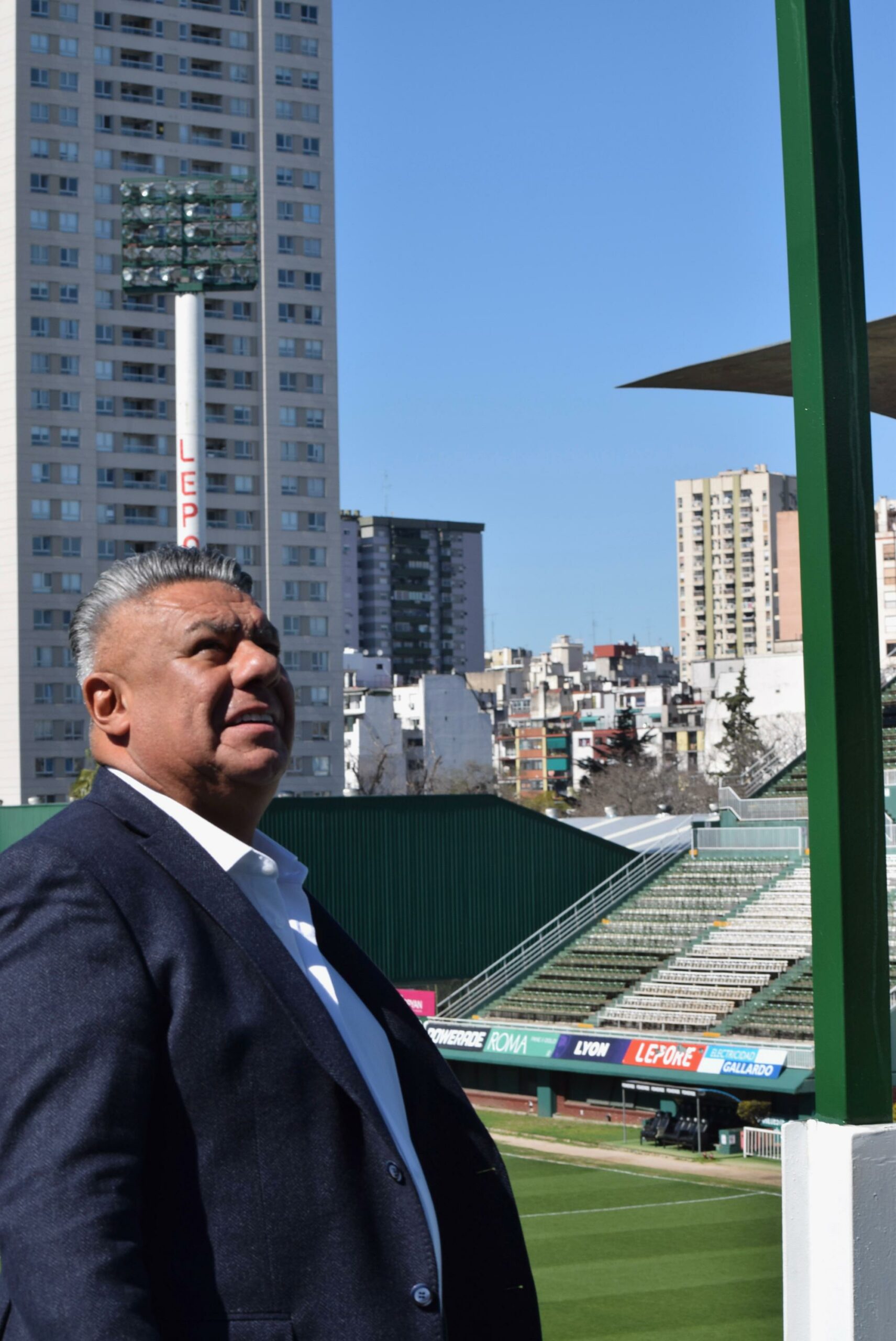 CLAUDIO «CHIQUI» TAPIA VISITÓ LA NUEVA TRIBUNA POPULAR OESTE