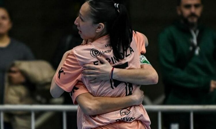 DOBLE TRIUNFO PARA EL FUTSAL