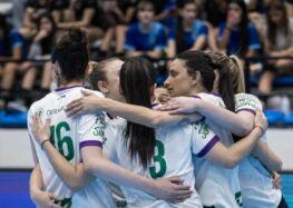 LAS CHICAS DE VOLEY SIGUEN CON TODO