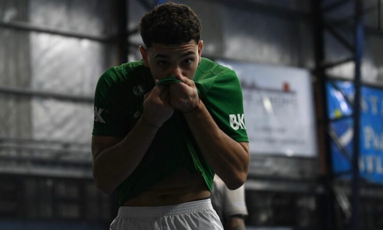 LOS CHICOS DE FUTSAL CLASIFICARON A SEMIFINALES