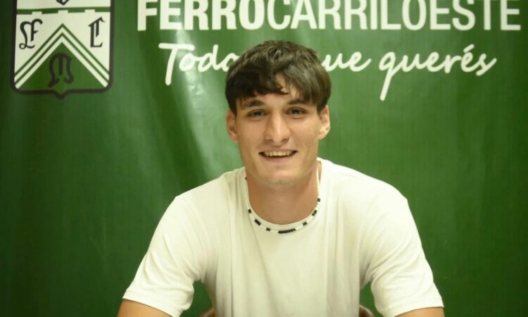 LAUREANO MARRA EXTENDIÓ SU CONTRATO